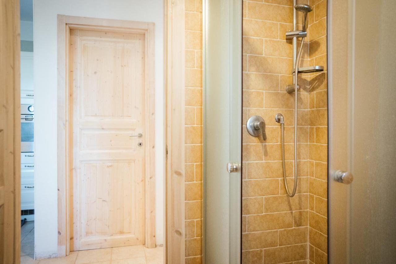 Prestigiosa Villa Con Piscina Condominiale مونوبولي المظهر الخارجي الصورة