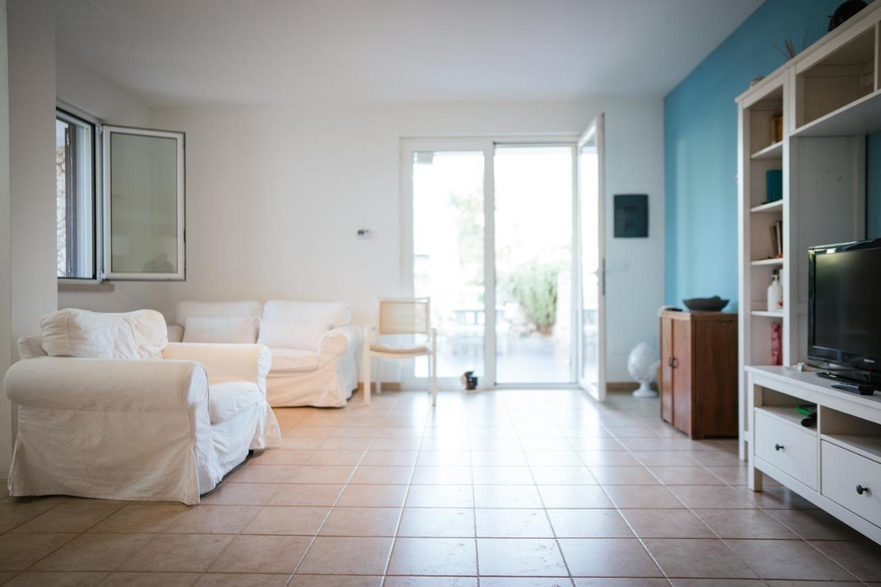 Prestigiosa Villa Con Piscina Condominiale مونوبولي المظهر الخارجي الصورة