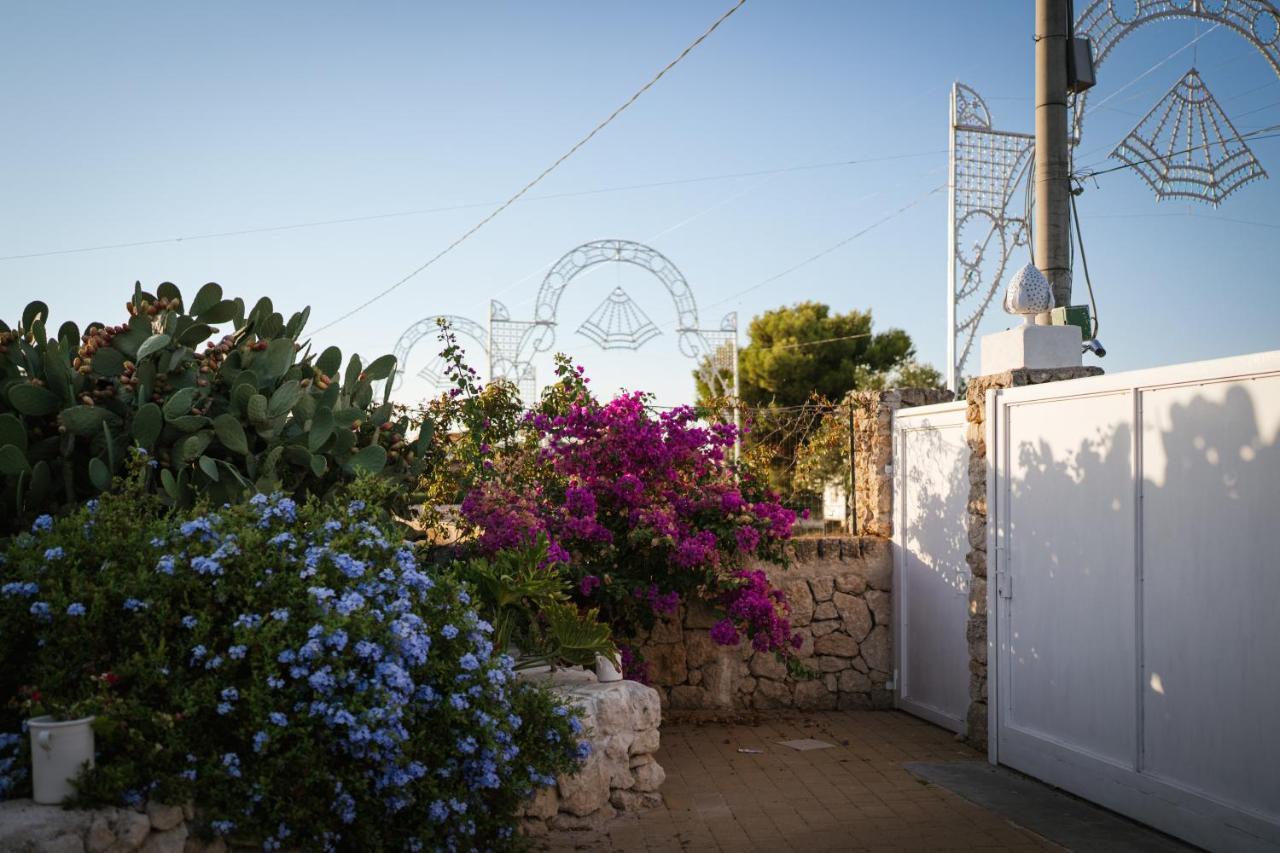 Prestigiosa Villa Con Piscina Condominiale مونوبولي المظهر الخارجي الصورة