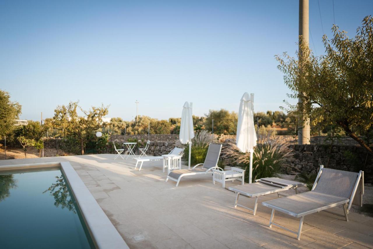 Prestigiosa Villa Con Piscina Condominiale مونوبولي المظهر الخارجي الصورة